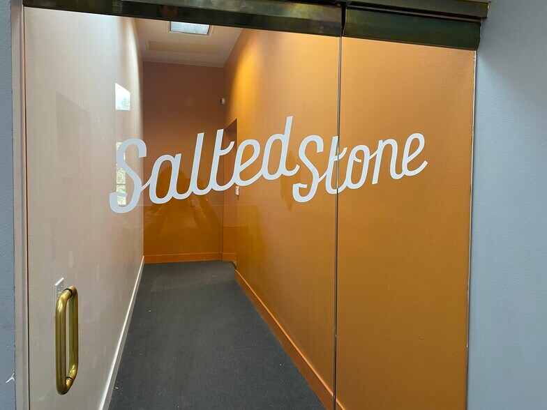 More Photos Of 114 W Lime Ave, Monrovia Loft Creative Space For Lease