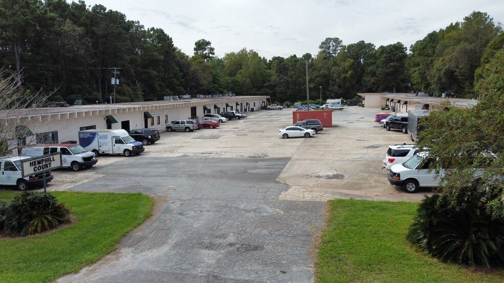 More Photos Of 121-141 Hemphill Ct, Summerville Light Distribution For Sale