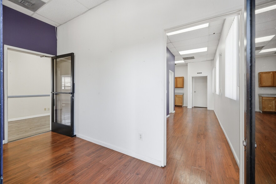 More Photos Of 8745 Whittier Blvd, Pico Rivera Storefront Retail Office For Lease