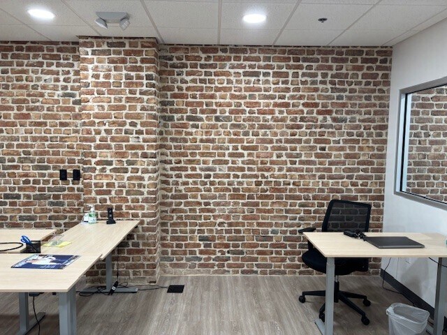 More Photos Of 8480 Holcomb Bridge Rd, Alpharetta Freestanding For Sale