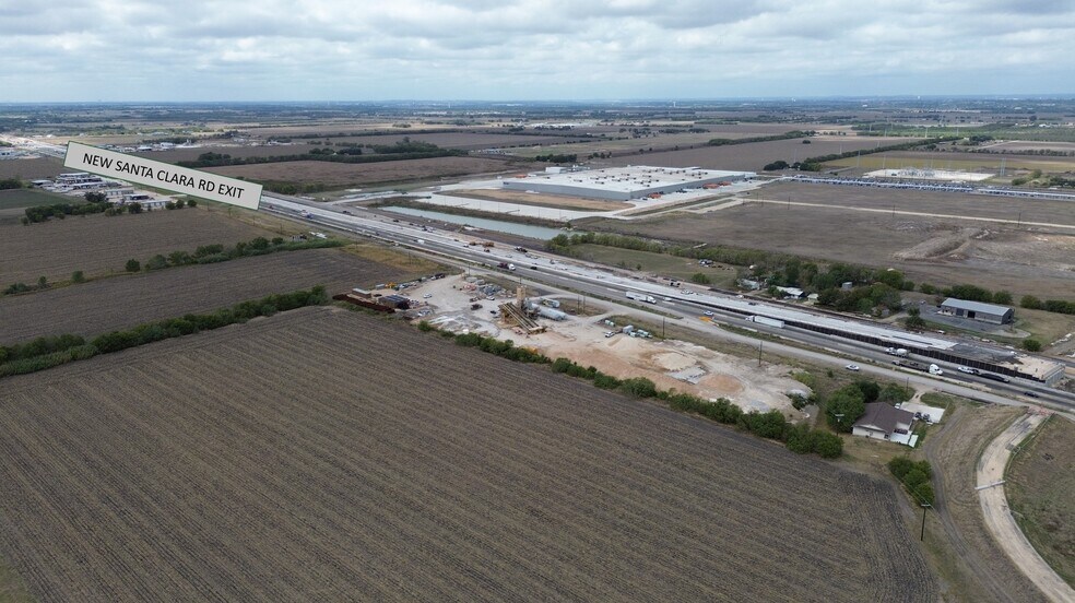 More Photos Of 10833 E Interstate 10, Marion Land For Lease