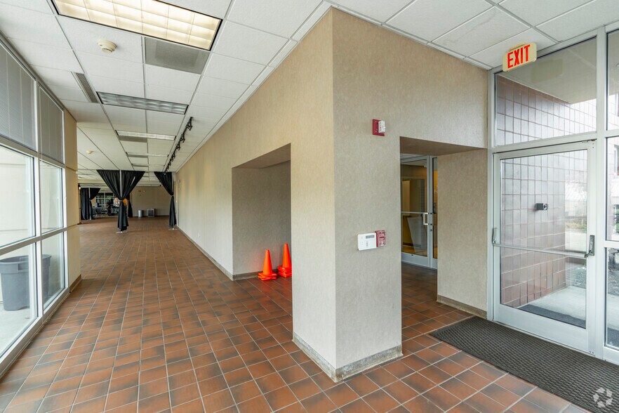 More Photos Of 308 E Centerview St, China Grove Office For Sale