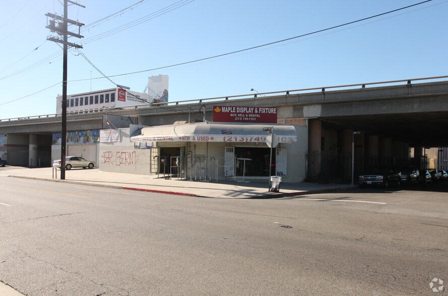 Primary Photo Of 590 E 16th St, Los Angeles Manufacturing For Lease