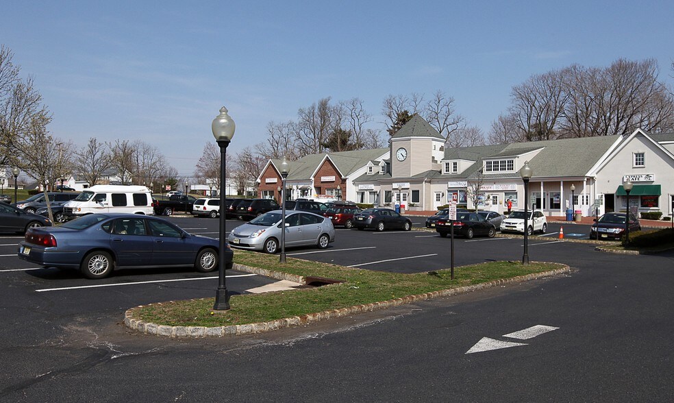 555 Shrewsbury Ave, Shrewsbury, NJ 07702 Retail For Lease
