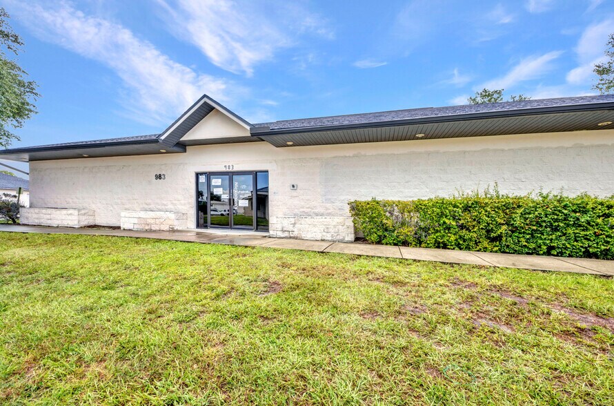 More Photos Of 983 Tamiami Trl, Port Charlotte Office For Lease