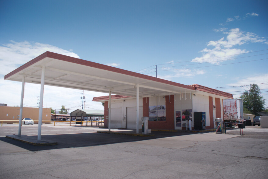 Primary Photo Of 219 W 2nd St, Casa Grande Carwash For Sale