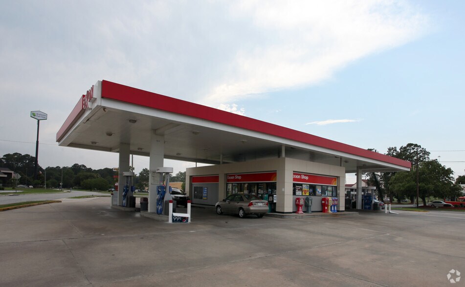 More Photos Of 5055 New Jesup Hwy, Brunswick General Retail For Sale