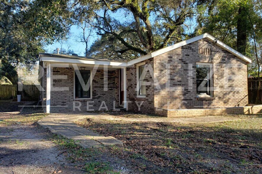 Downtown, Mobile, AL 36606 Specialty For Sale