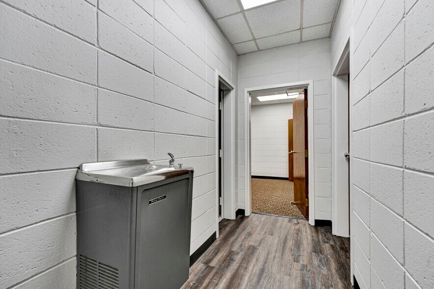 More Photos Of 221 W Laurens St, Laurens Medical For Lease