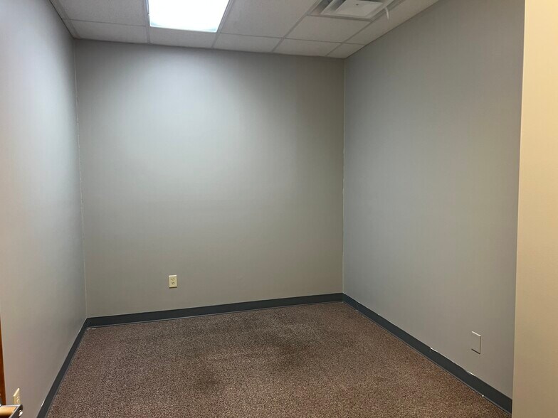 More Photos Of 232 N Main St, Marysville Office For Lease