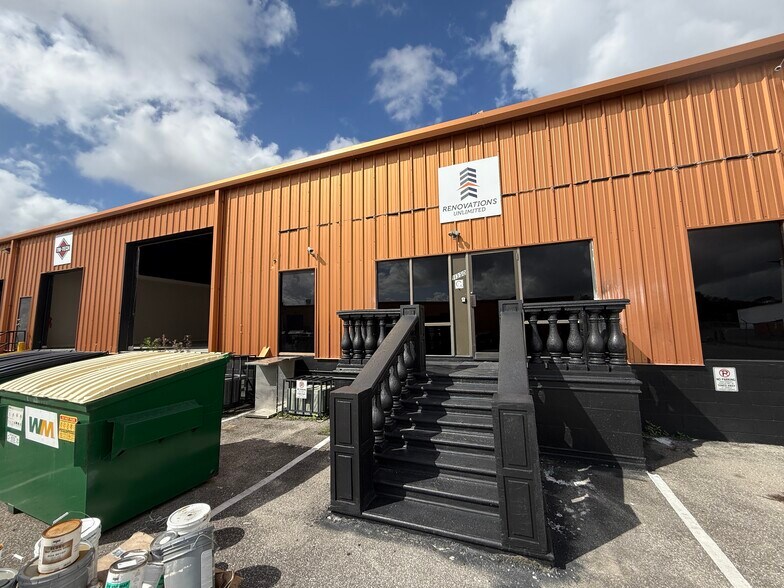 More Photos Of 11300 Space Blvd, Orlando Unknown For Lease