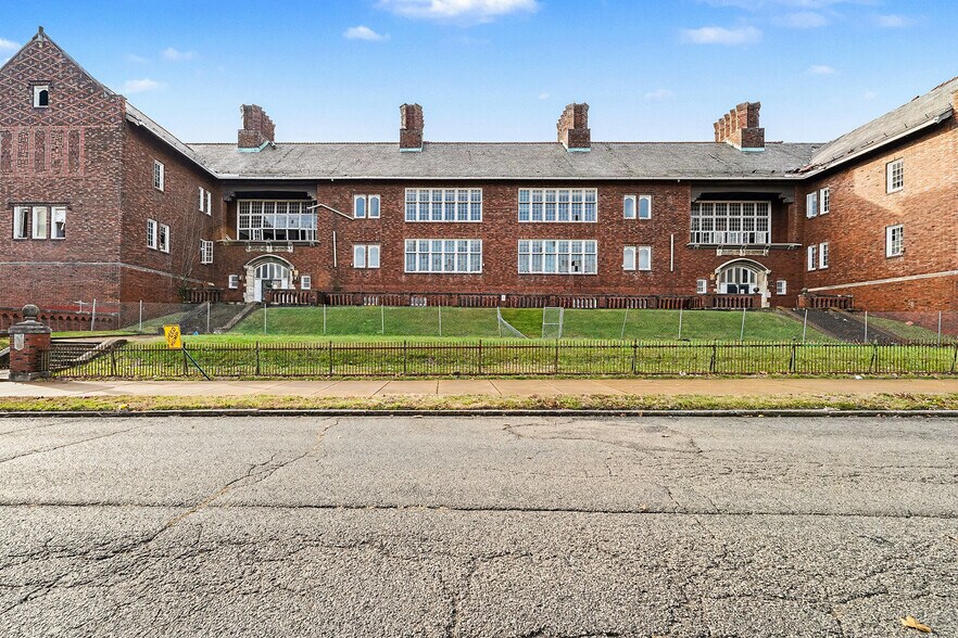 More Photos Of 4908 Cote Brilliante Ave, Saint Louis Specialty For Sale