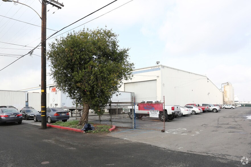 Primary Photo Of 8685 Bowers Ave, South Gate Warehouse For Sale