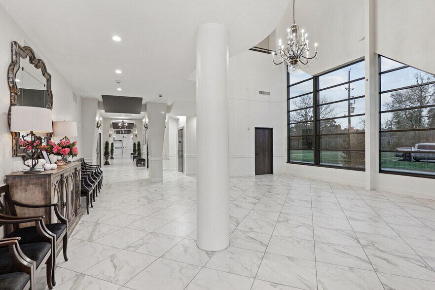 More Photos Of 804 Russell Palmer Rd, Kingwood Theater Concert Hall For Sale