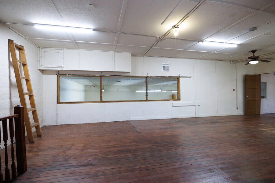 More Photos Of 403 N Florence St, Casa Grande Restaurant For Lease