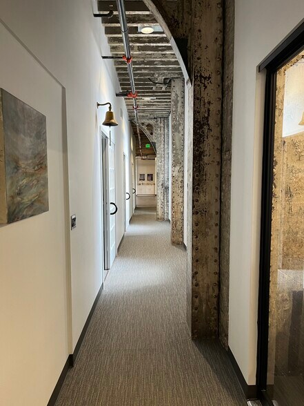 More Photos Of 718-720 Arch St, Philadelphia Office For Lease