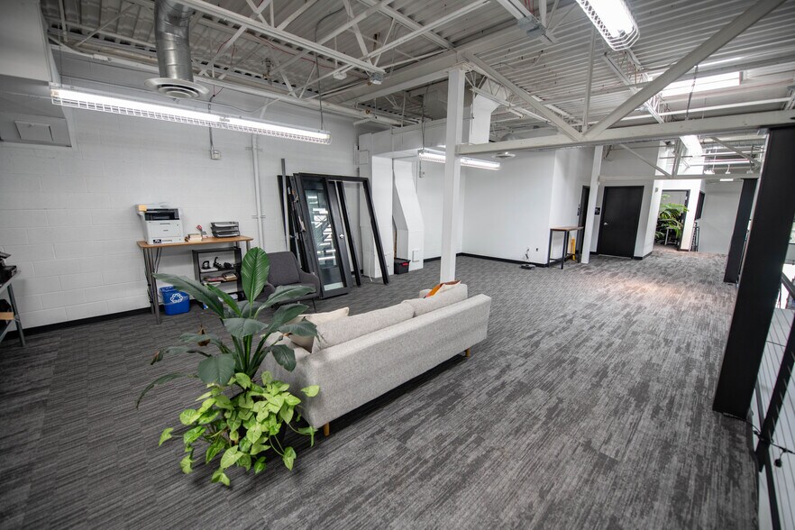 More Photos Of 42 N 650 W, Farmington Office Residential For Sale