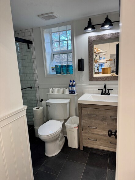 More Photos Of 12055 John Marshall Hwy, Markham Industrial For Sale