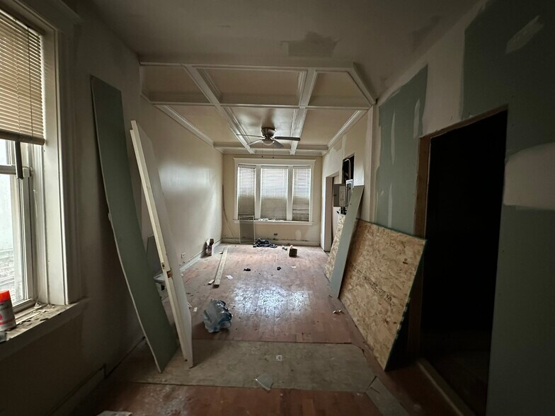 More Photos Of , Chicago Multifamily For Sale