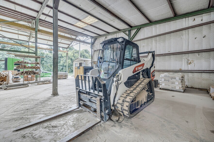 More Photos Of 00 N MCINTOSH S N MCINTOSH ST -1, Elberton Industrial For Sale