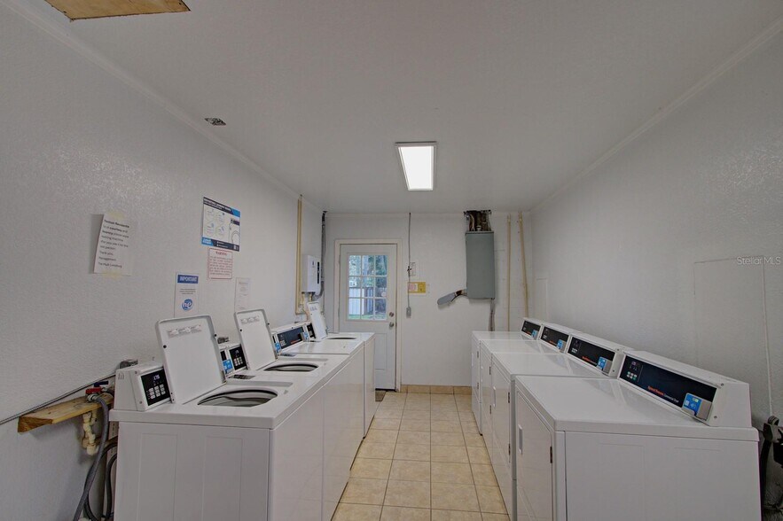 More Photos Of 28313 US Highway 27, Leesburg Multifamily For Sale