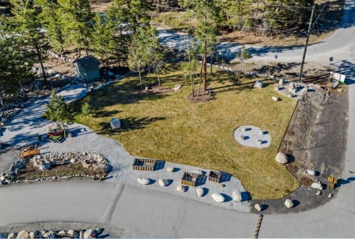 More Photos Of 4755-4795 Paradise Valley Dr, Peachland Land For Sale