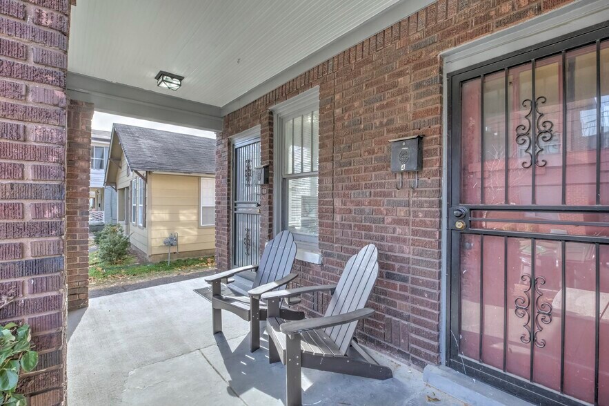 More Photos Of 963 New York St, Memphis Multifamily For Sale