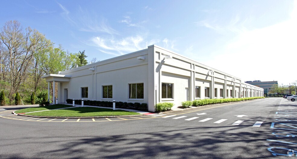 More Photos Of 37 W Century Rd, Paramus Office For Lease