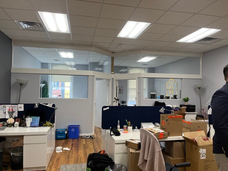 More Photos Of 3107-3109 M St NW, Washington Storefront Retail Office For Lease