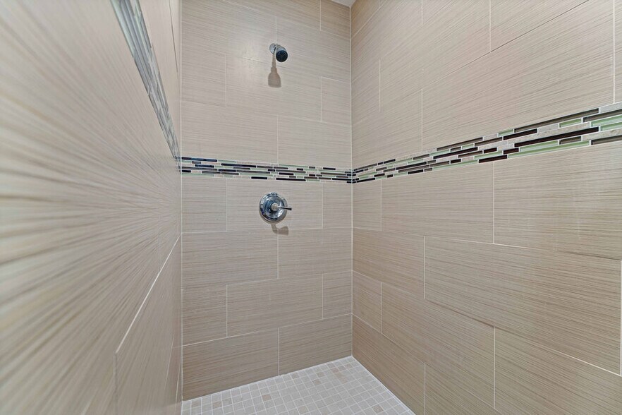 More Photos Of 250 Meridian Ave, San Jose Office Residential For Sale
