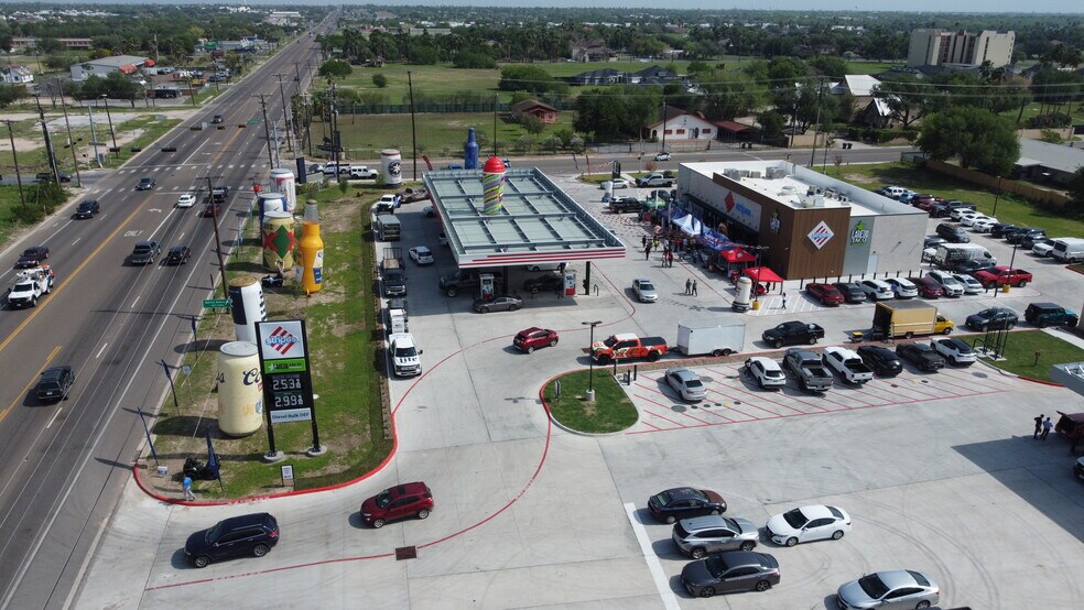 More Photos Of 3501 S Cage Blvd, Pharr Service Station For Sale