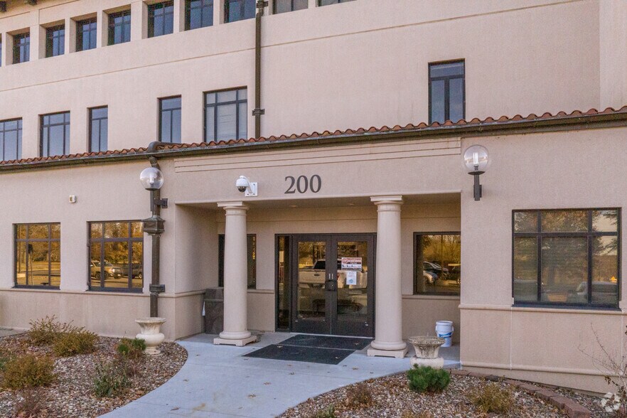 More Photos Of 200 Unity Cir, Lee's Summit Office For Lease