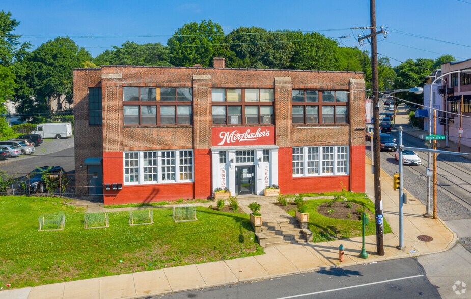 More Photos Of 4530 Germantown Ave, Philadelphia Warehouse For Lease