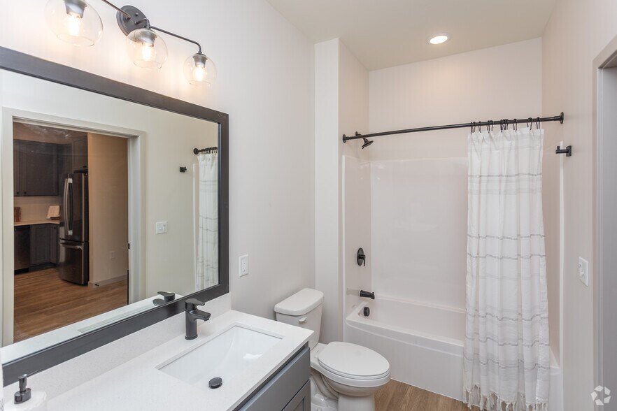 More Photos Of 6445 Lyndale Ave S, Richfield Apartments For Lease