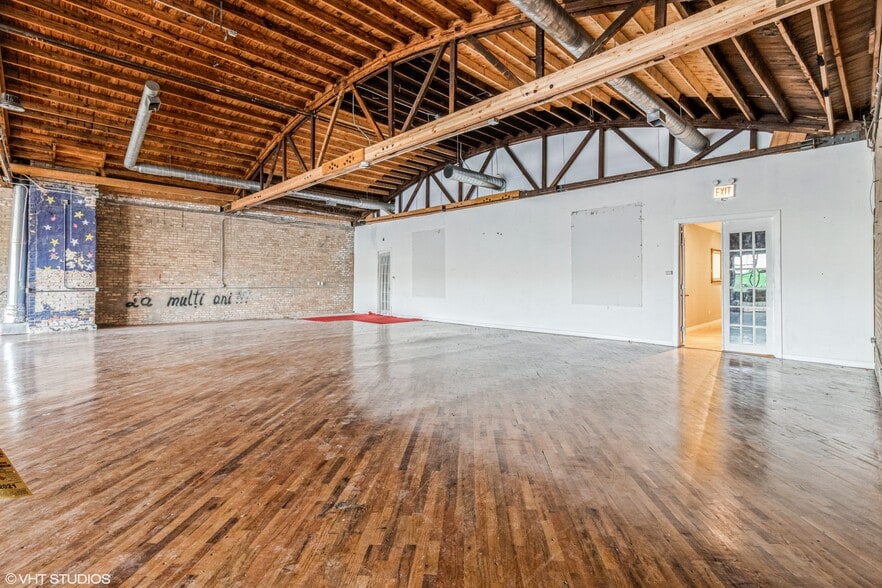 More Photos Of 3949 W Armitage Ave, Chicago Warehouse For Sale