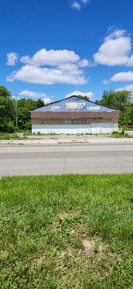 More Photos Of 12591-12595 Harper Ave, Detroit Storefront For Sale