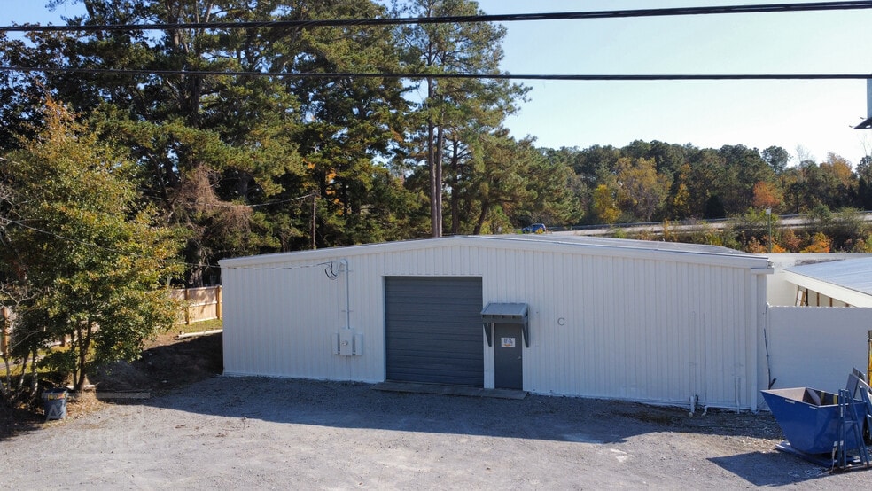 Primary Photo Of 401 E 1st North St, Summerville Manufacturing For Lease