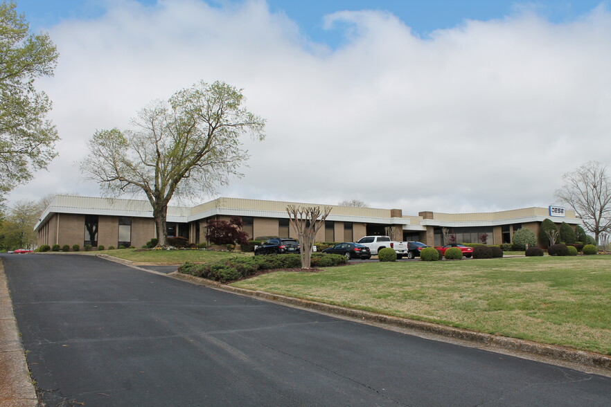 Primary Photo Of 315 Wynn Dr NW, Huntsville Loft Creative Space For Lease