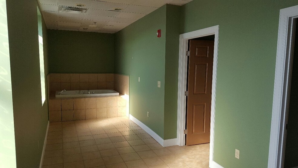 More Photos Of 9 Union St N, Concord Office For Lease