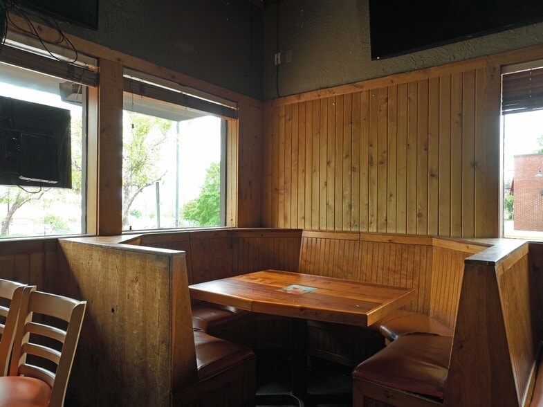 More Photos Of 5195 Fernandina Rd, Harbison Restaurant For Sale