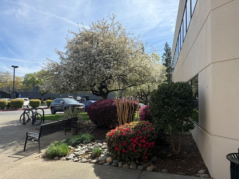 More Photos Of 110 Blue Ravine Rd, Folsom Office For Sale