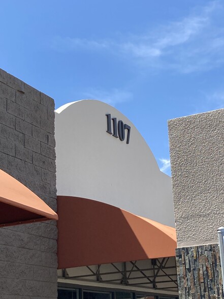 More Photos Of 1107 E Bell Rd, Phoenix Unknown For Lease