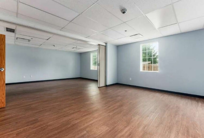 More Photos Of 7400 Huntington Park Dr, Columbus Rehabilitation Center For Sale