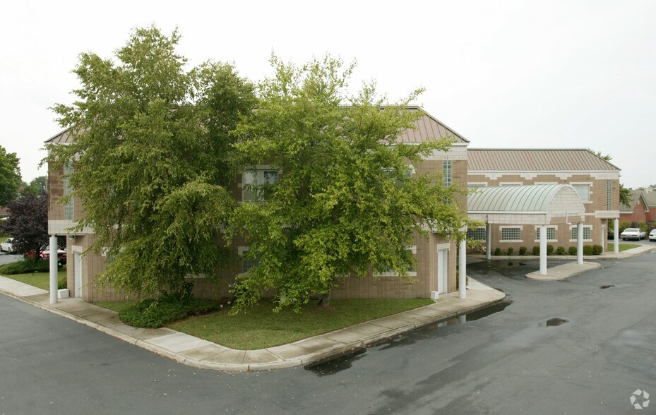 More Photos Of 301 Goode Way, Portsmouth Medical For Sale