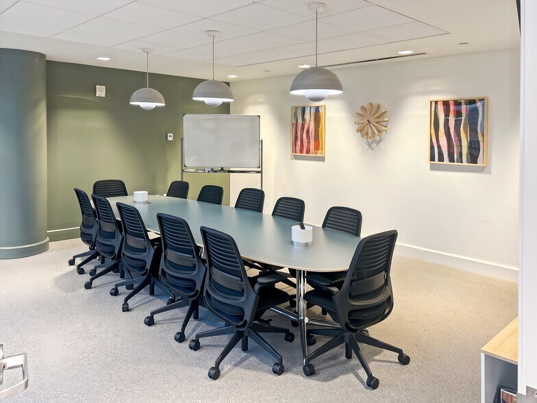 More Photos Of 150 Alhambra Cir, Coral Gables Coworking Space