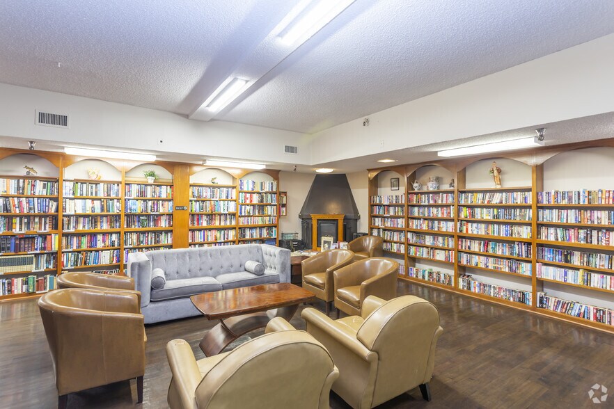 More Photos Of 171 4th Ave, Chula Vista Apartments For Sale