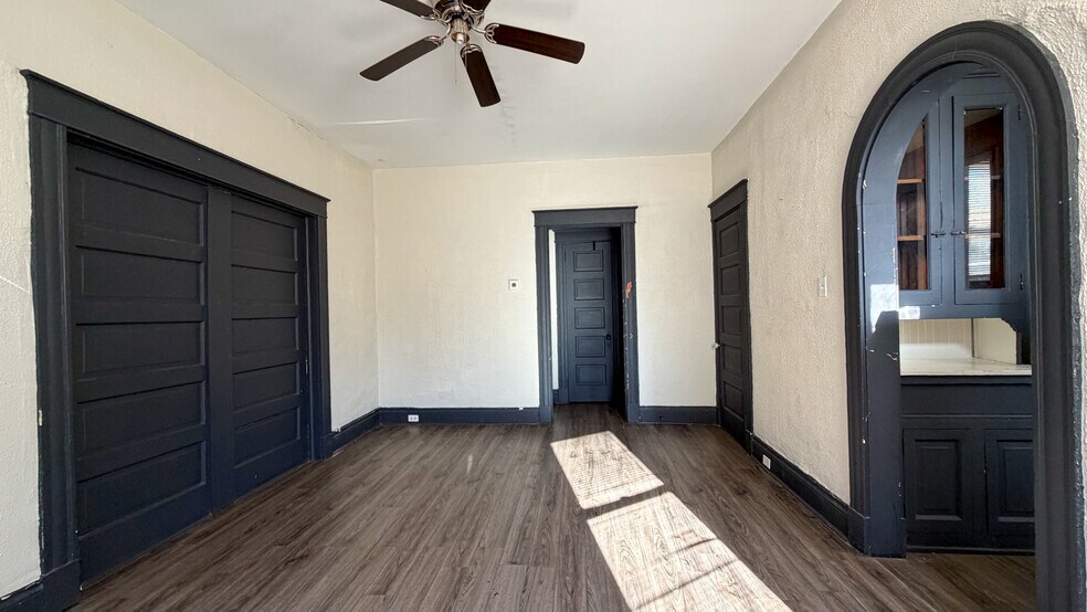 More Photos Of 278 Helen St, Cincinnati Apartments For Sale