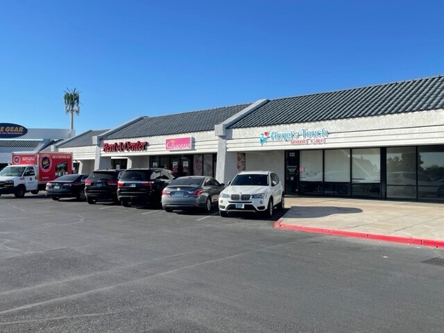 More Photos Of 310-398 S Decatur Blvd, Las Vegas Unknown For Lease