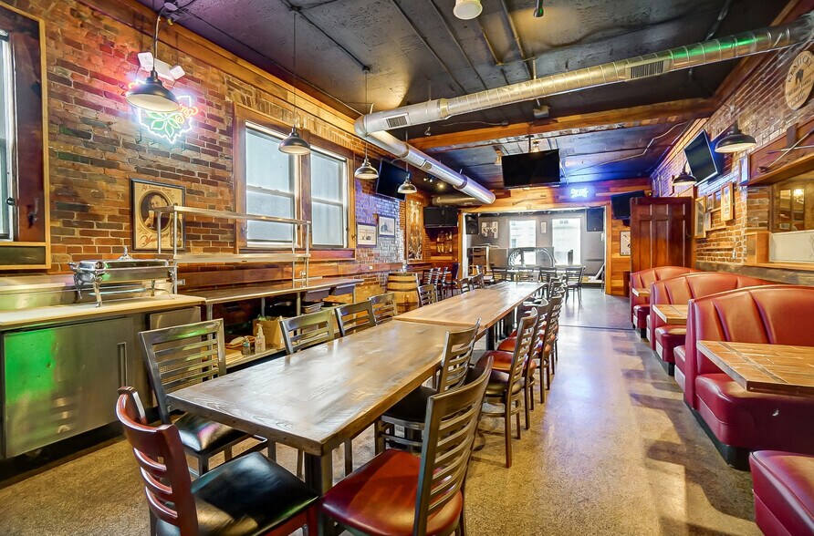 More Photos Of 126 W High St, Springfield Lodge Meeting Hall For Sale