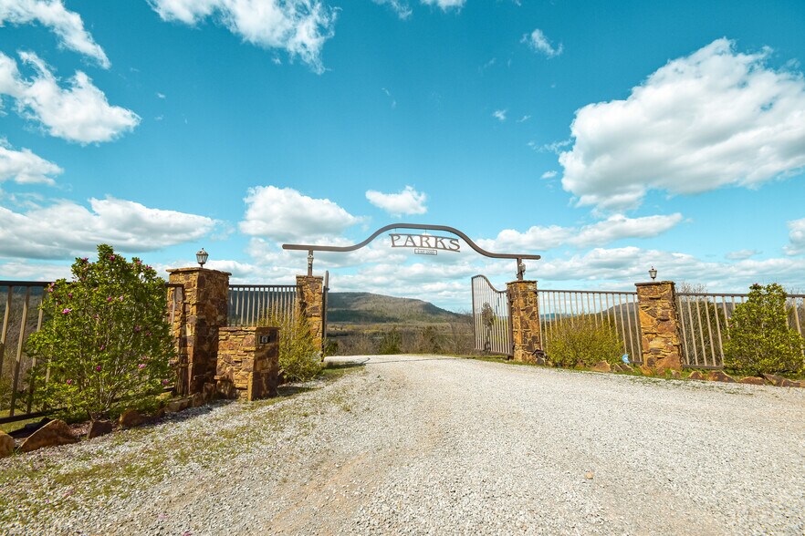 More Photos Of NE 120th, Red Oak Land For Sale